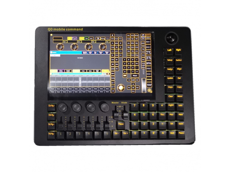 Consola / Controlador DMX Q0 COMMAND MOBILE